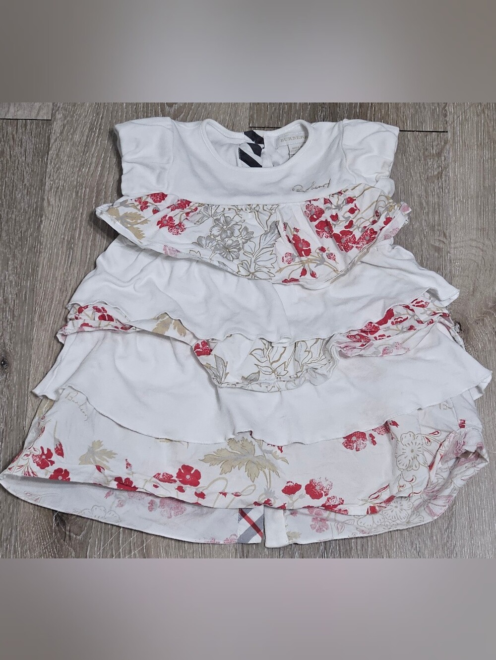 Burberry Baby Girl Dress size 12 months